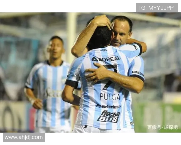 图库曼与阿尔多的激烈对决揭示了足球战术的深度与魅力