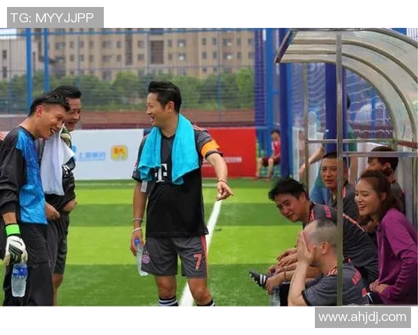 昆士兰狮队迎战奥克兰东郊队展现足球激情与实力对决